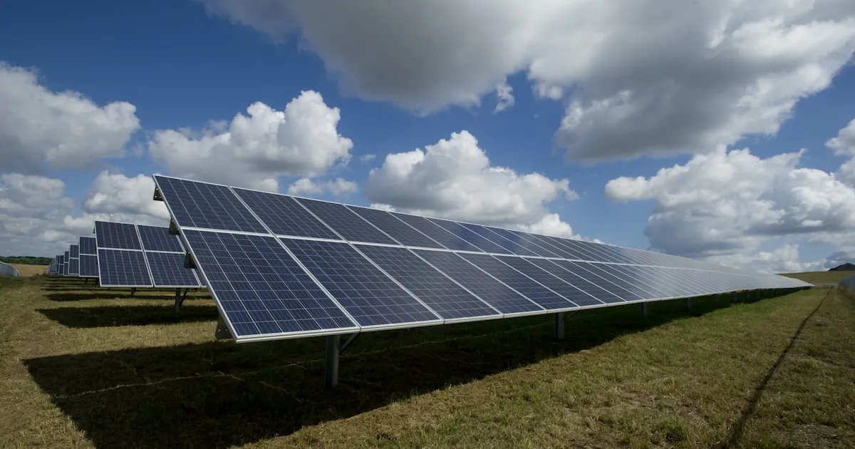 Plug-in solar panels for UK homes
